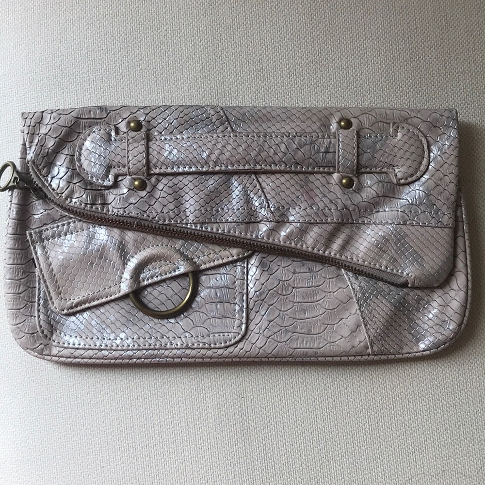 Costa Blanca Clutch